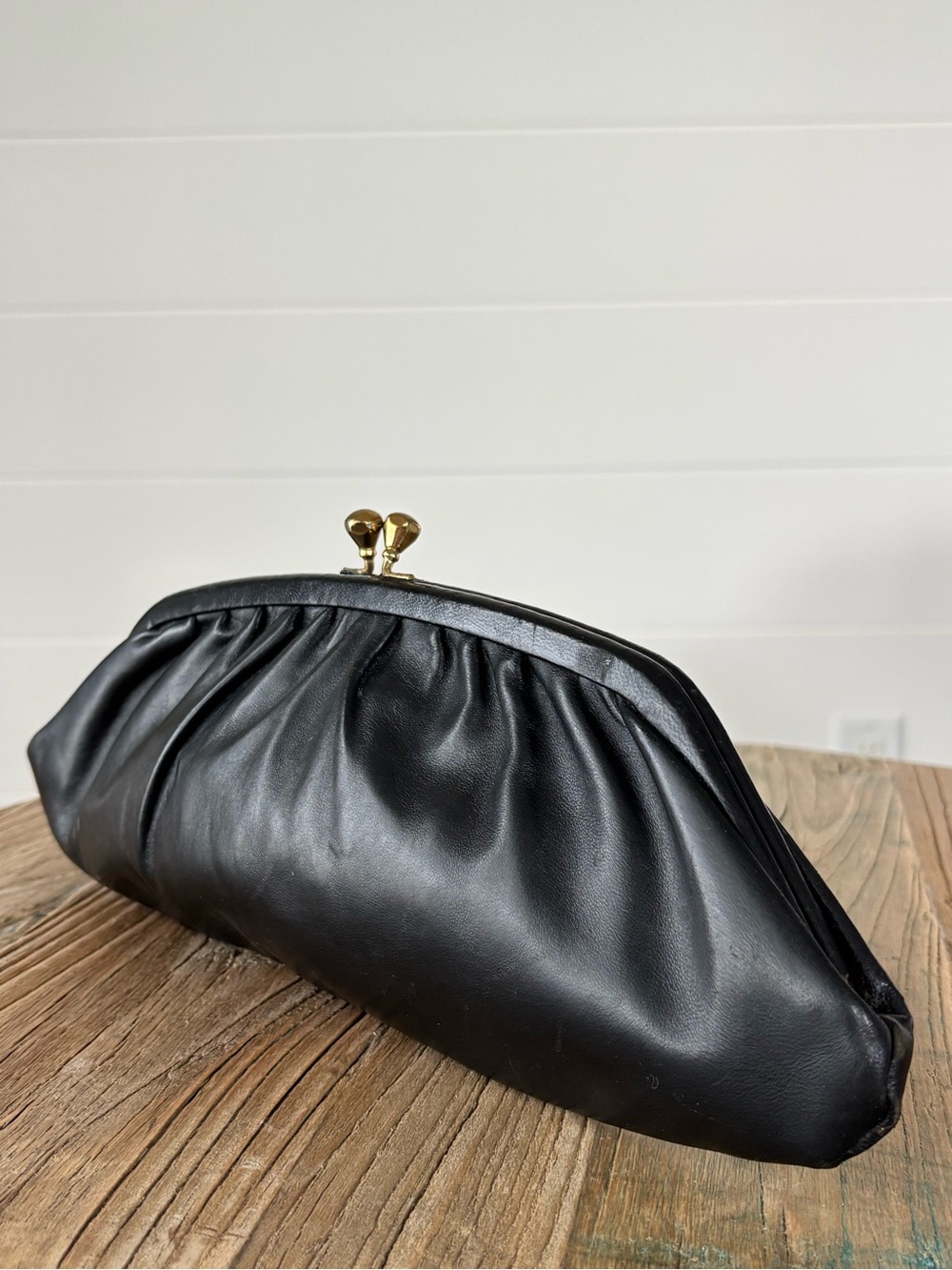 Vintage Black Leather Kiss-Lock Clutch